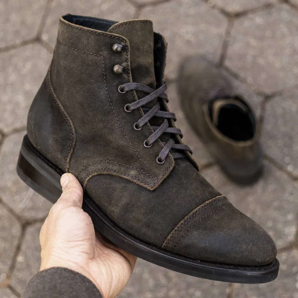 Captain | Dark Olive Suede