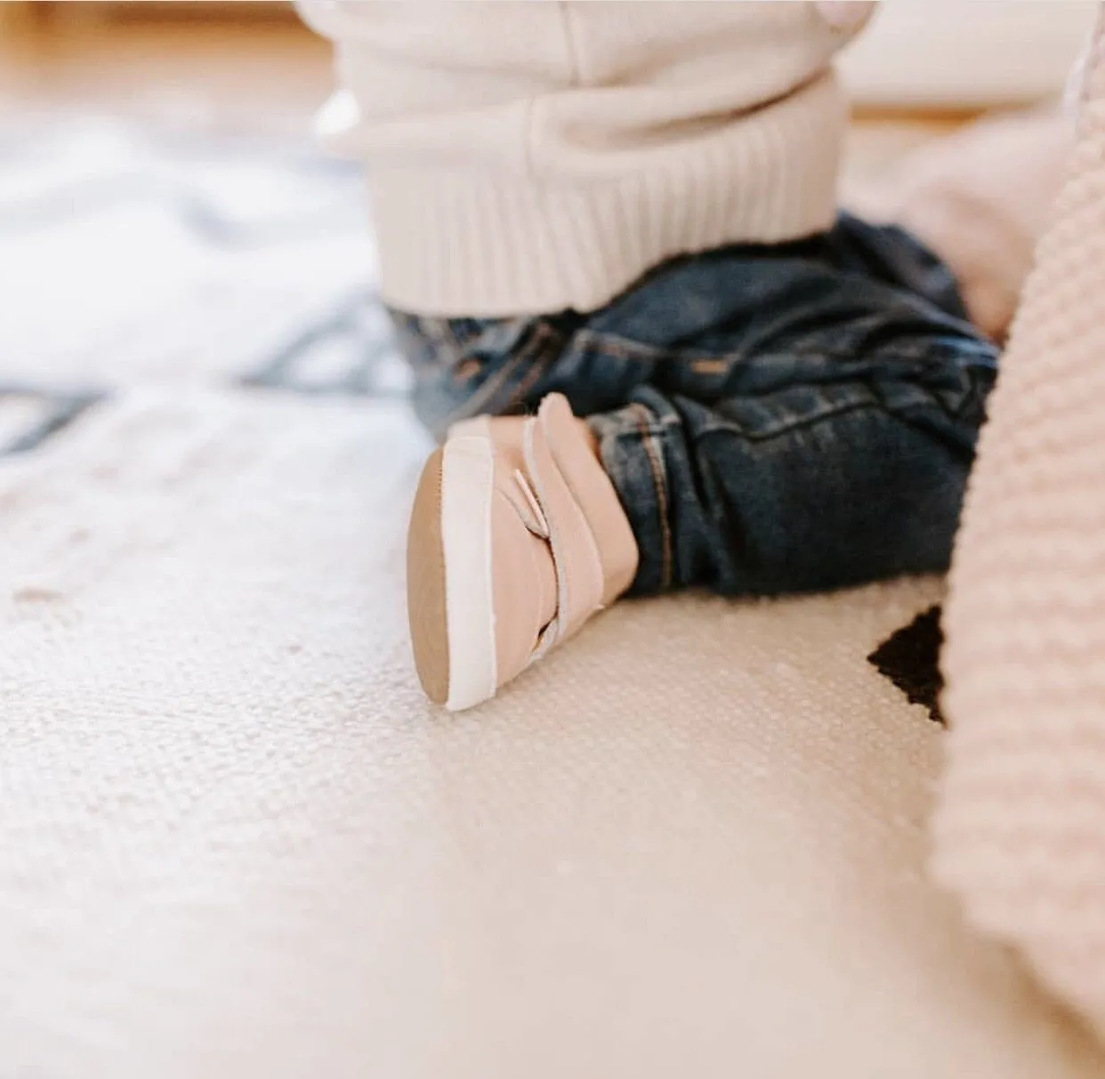 Little Love Bug Casual Pink Low Top